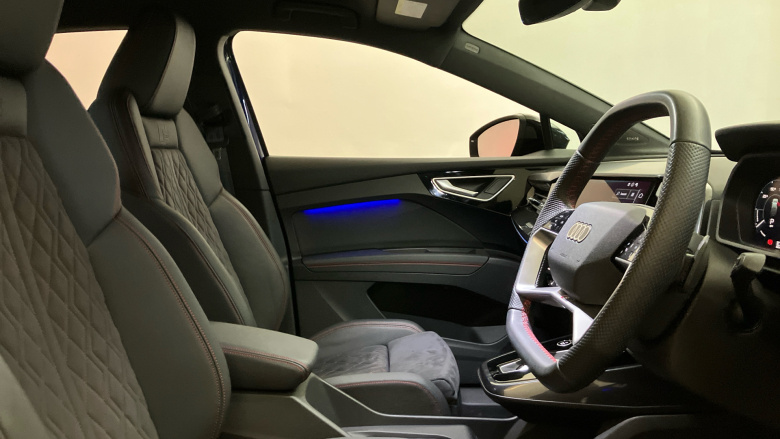 Audi Q4 e-tron 220kW 50 Quattro 82.77kWh Edition 1 5dr Auto Electric Estate